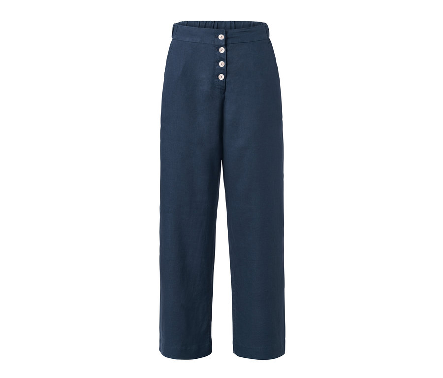 Blaue Leinenhose mit Knöpfen.