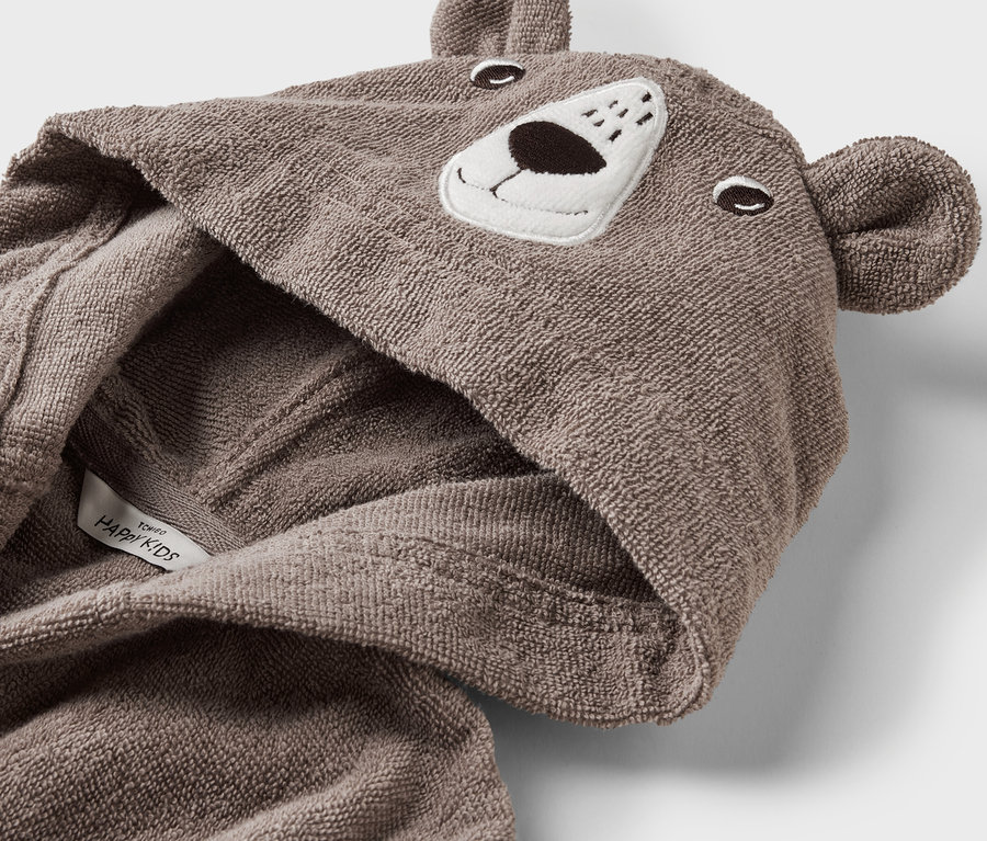 Detailansicht von Kinder-Bademantel »Bär« mit Bärenmotiv-Kapuze.