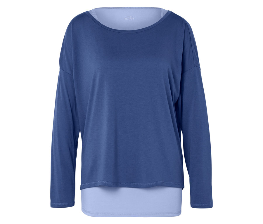 Blaues Langarmshirt mit hellblauem Saum.