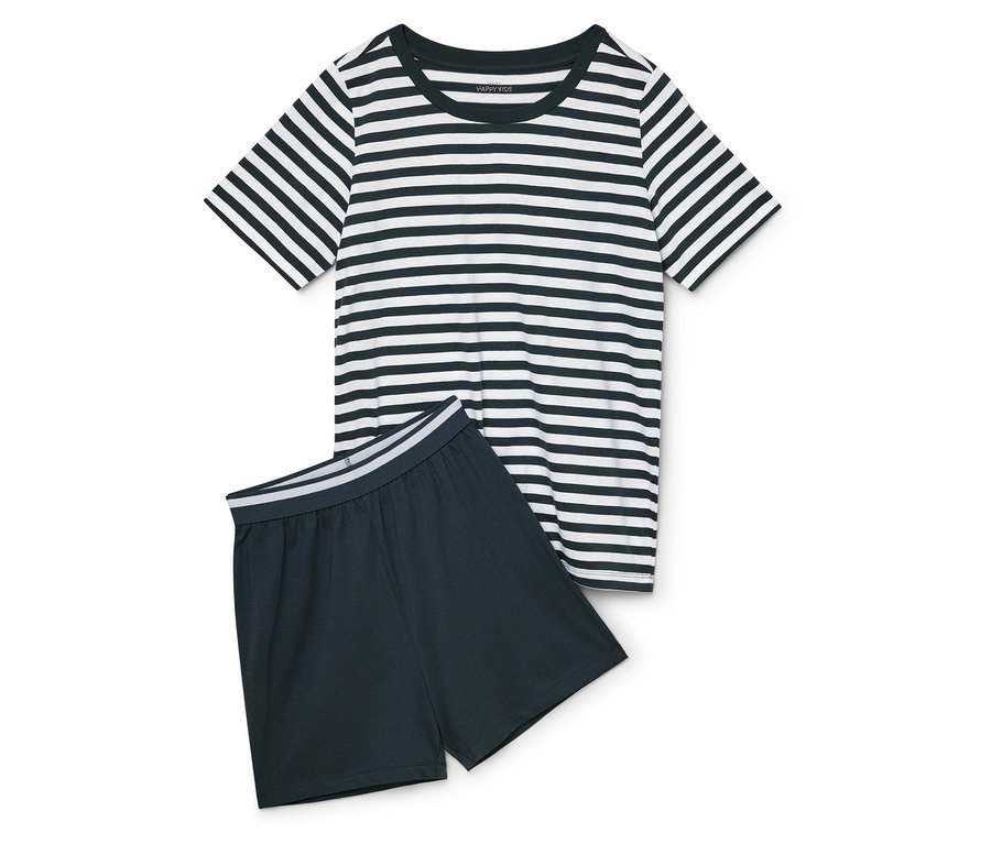 Gestreiftes Kurzarm-T-Shirt und marineblaue Shorts.