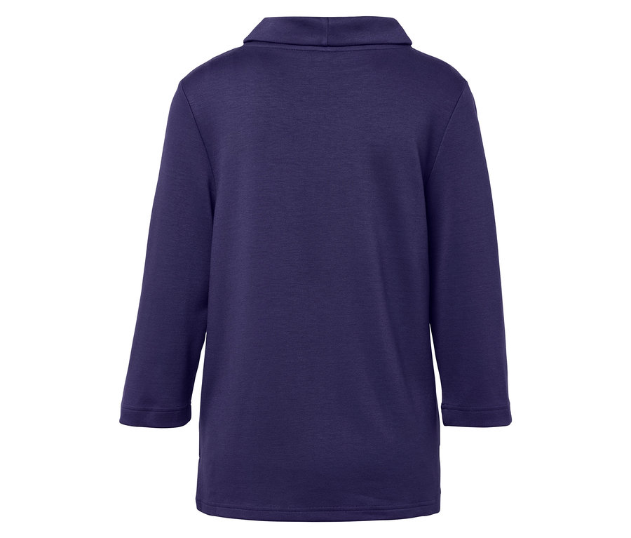 Rückansicht einer lila Tunika mit Rollkragen und Dreiviertelärmeln.