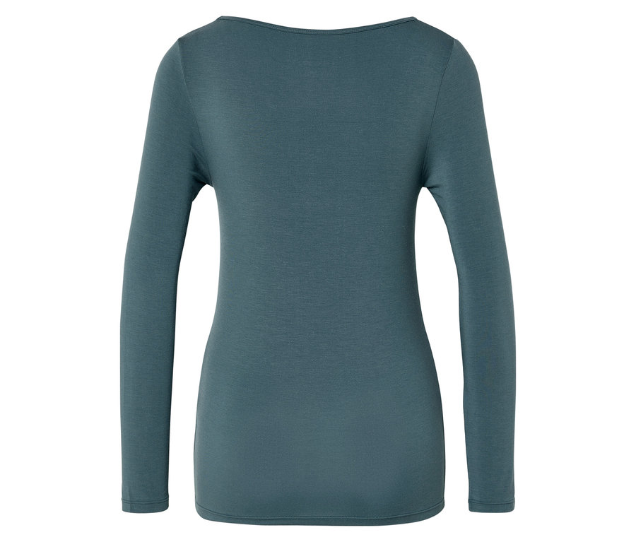 Ein grünes, langärmeliges Shirt wird von hinten gezeigt.