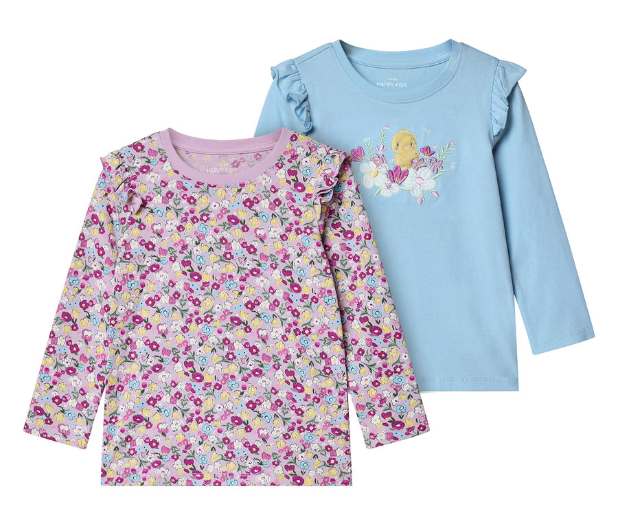 Zwei Kinder-Langarmshirts mit Applikation, Blumen liegen nebeneinander.
