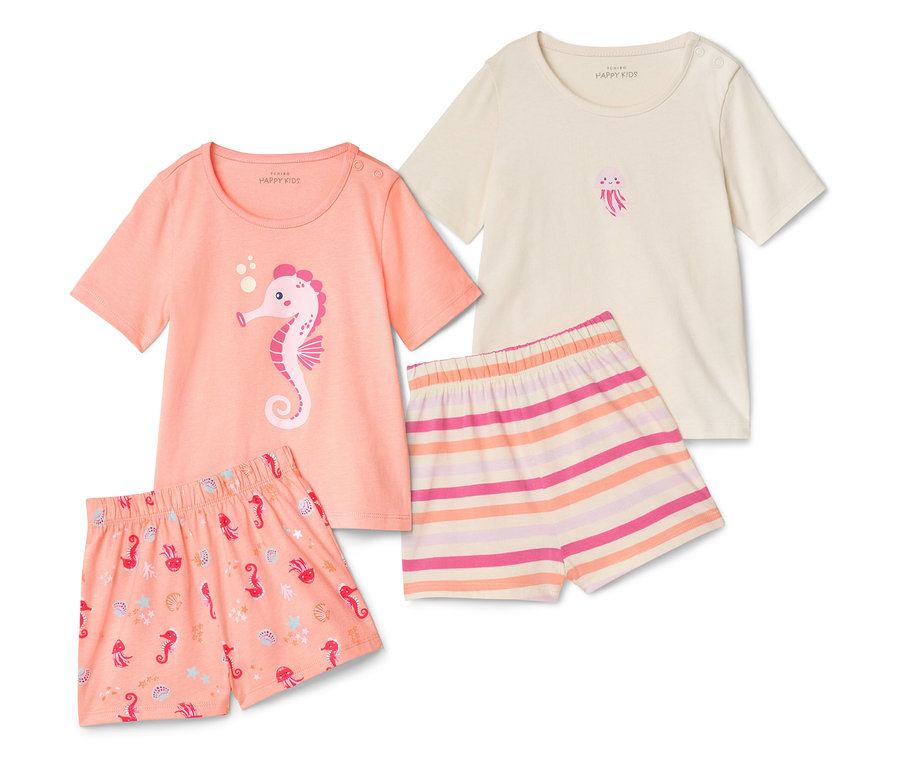 Zwei Kinder-Shorty-Pyjamas, Seepferdchen, liegen mit einem korallfarbenen und einem gestreiften Shorty und passenden Oberteilen.