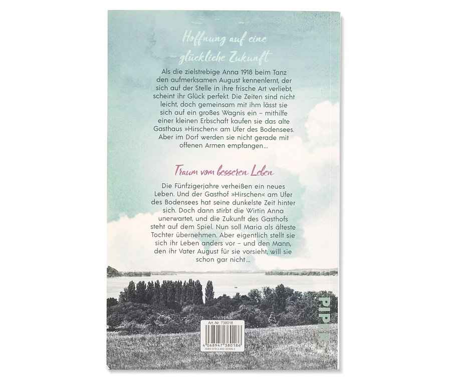 Buchcover zeigt Textauszüge und eine Landschaft. Titel: "Hoffnung auf eine glückliche Zukunft" und "Traum vom besseren Leben".