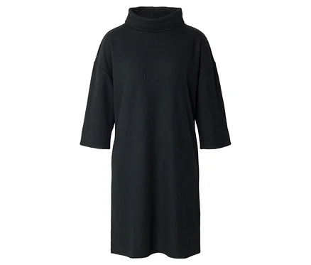 Schwarzes, geripptes Strickkleid mit Rollkragen und Dreiviertelärmeln.