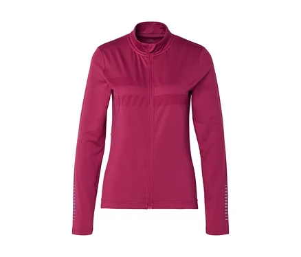 Magentafarbene, langärmelige Sportjacke mit durchgehendem Reißverschluss, Stehkragen, einem strukturierten Querband auf der Brust und strukturierten Vertikalbändern an den Unterarmen.