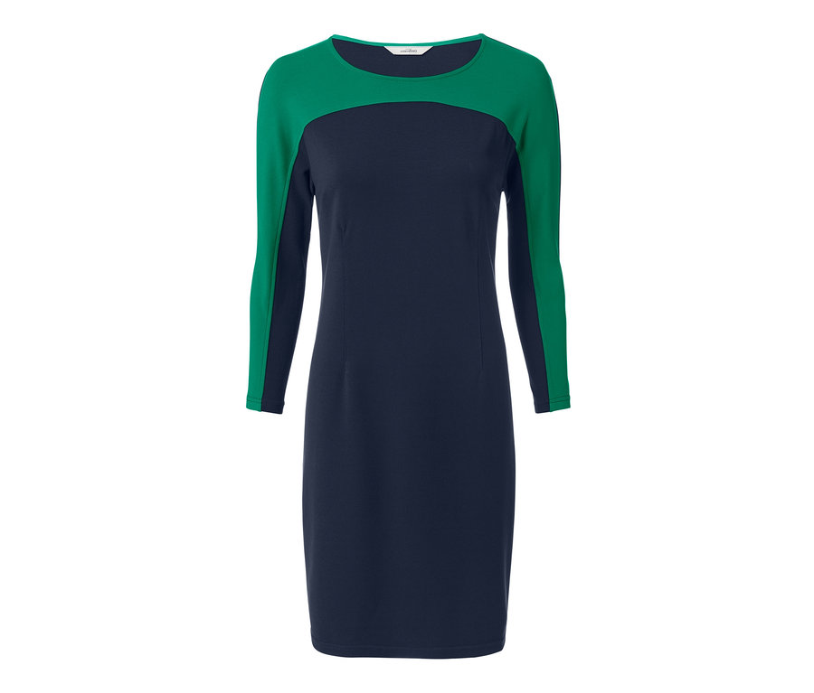 Dunkelblaues Jerseykleid mit langen, grünen Ärmeln.