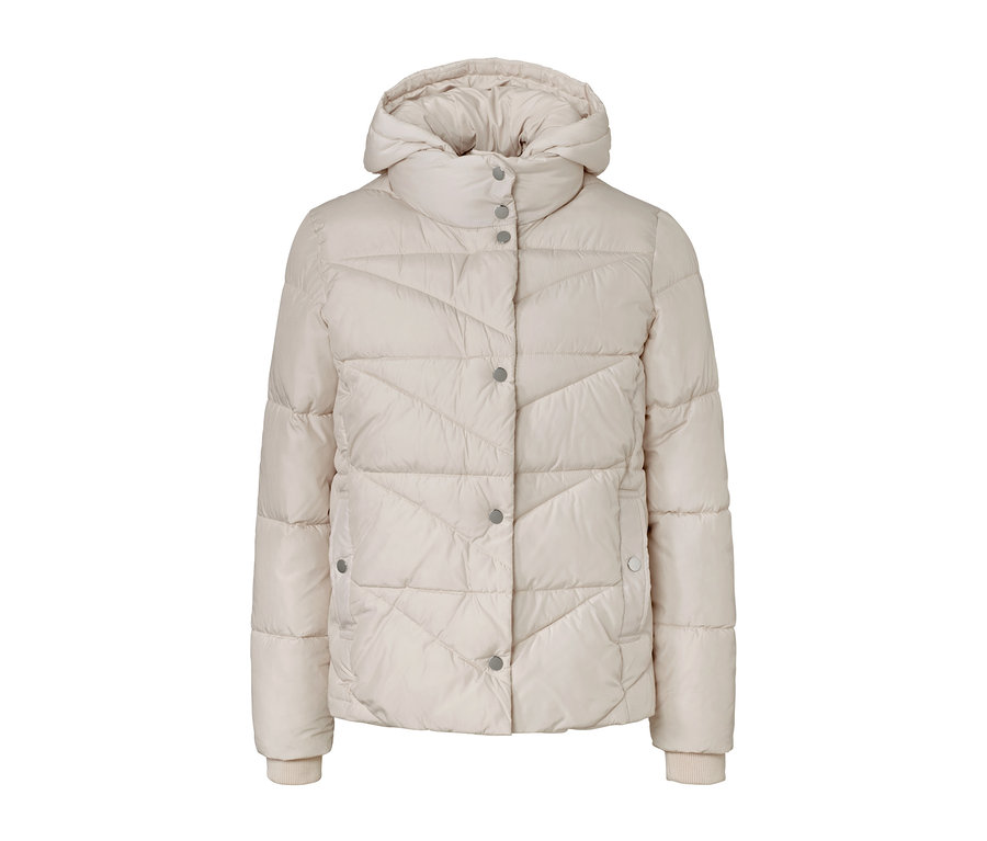 Steppjacke mit Kapuze.