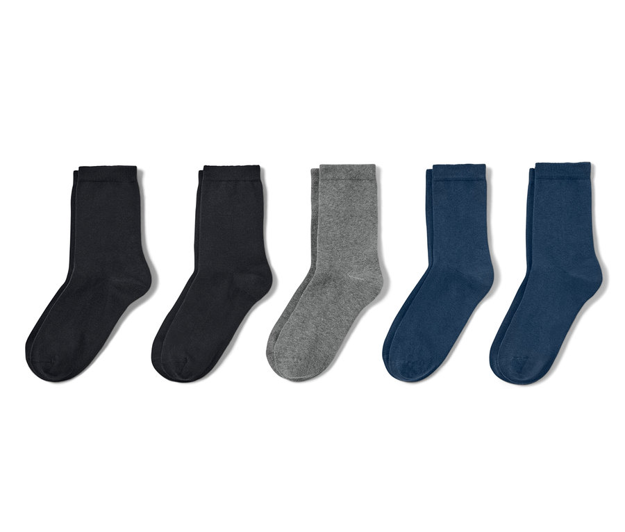 Fünf Paar dunkelblau-schwarze Kinder-Socken.