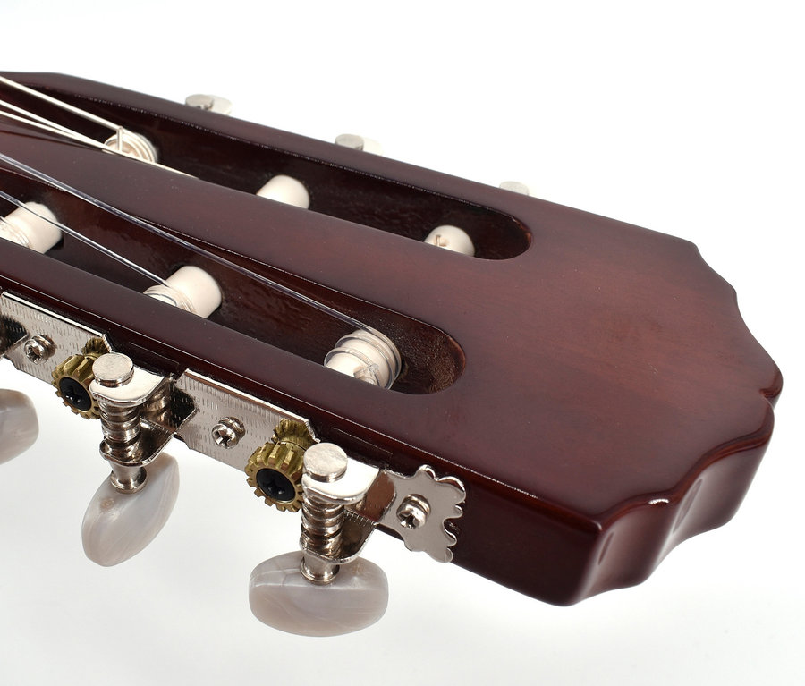 Detail vom Kopf der Voggenreiter Kindergitarren-Set, 1/2, ab 6 J. mit Wirbeln.