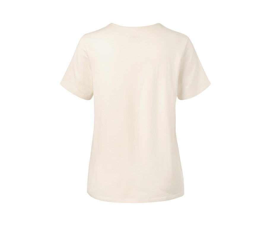 Rückansicht eines cremefarbenen 3/4-Pyjamas.