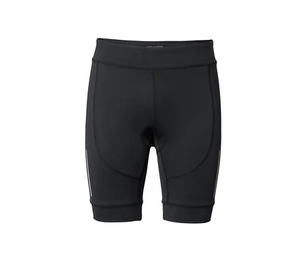 Schwarze Fahrradhose auf weißem Hintergrund.
