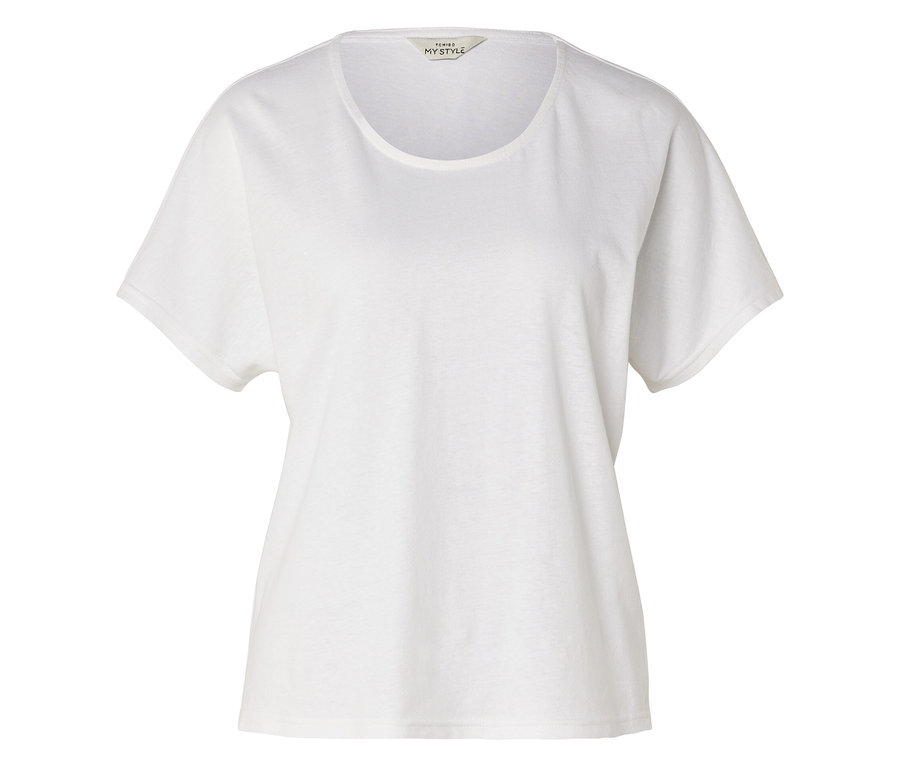 Weißes T-Shirt mit kurzen Ärmeln und Rundhalsausschnitt.