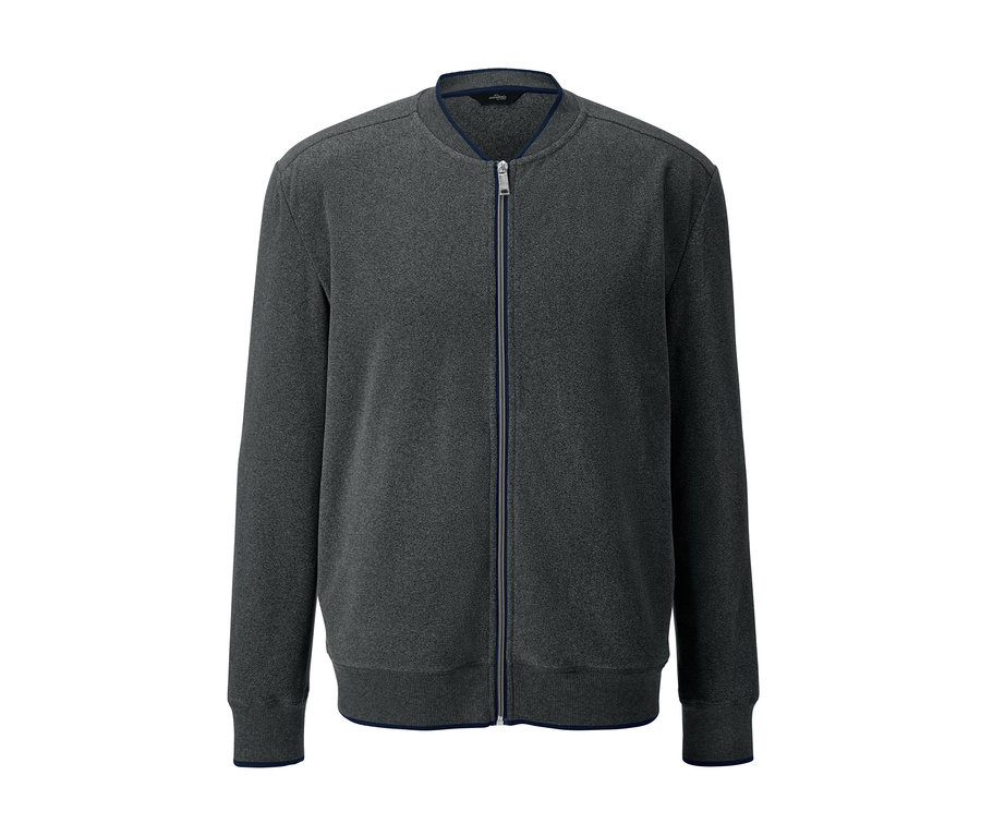 Grauer Fleece-Hausanzug mit durchgehendem Reißverschluss.
