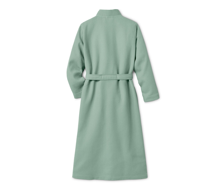 Rückansicht eines Damen-Bademantels in Waffelpiqué.