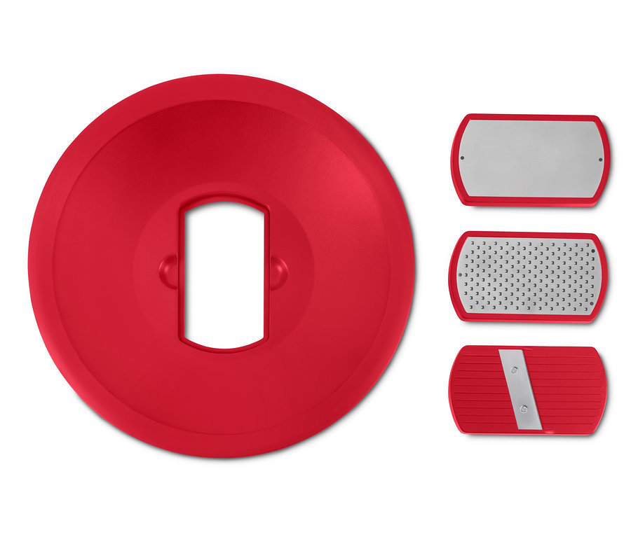 Ein roter 3-in-1-Universaldeckel und drei Reibenaufsätze.