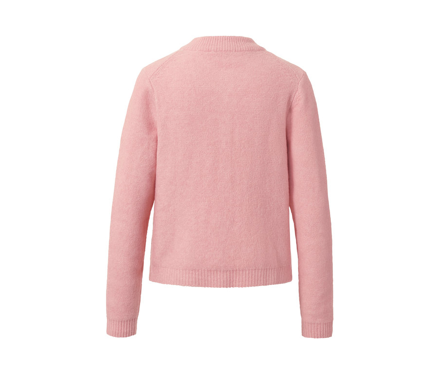 Ein rosafarbener Strickcardigan mit Wolle.