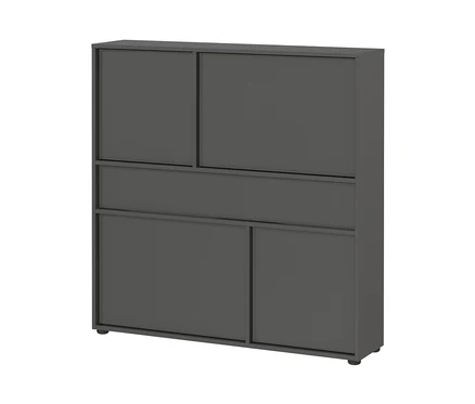 Ein grauer Ameca Mehrzweckschrank mit vier Türen und einer Schublade.