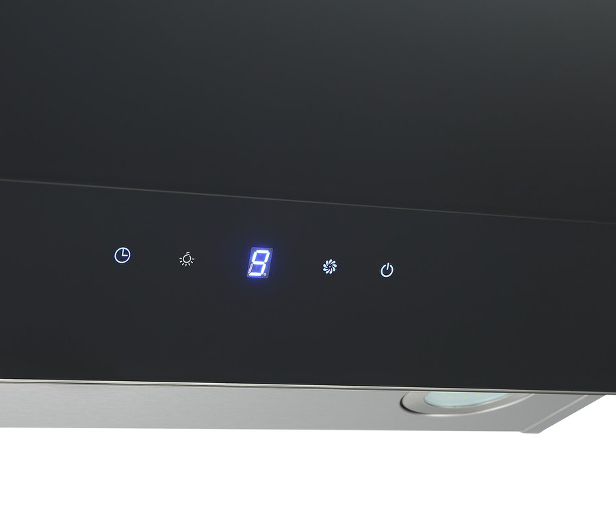 Detail einer schwarzen 60cm Respekta Schräghaube CH 77060 SA mit Touch-Bedienfeld und LED-Anzeige.