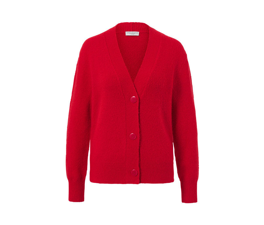 Rote Strickjacke mit V-Ausschnitt und Knöpfen.