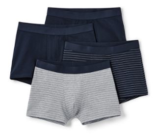Vier Slipboxer: zwei marineblaue, eine grau gestreifte und eine marineblaue mit weißen Streifen.
