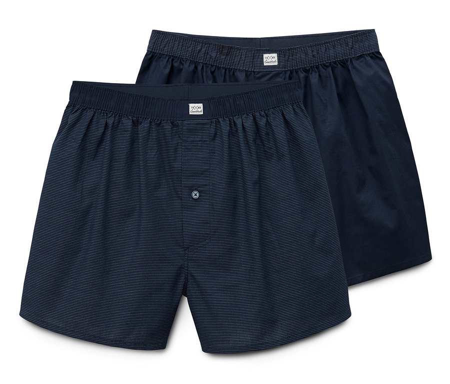 Zwei Webboxer.