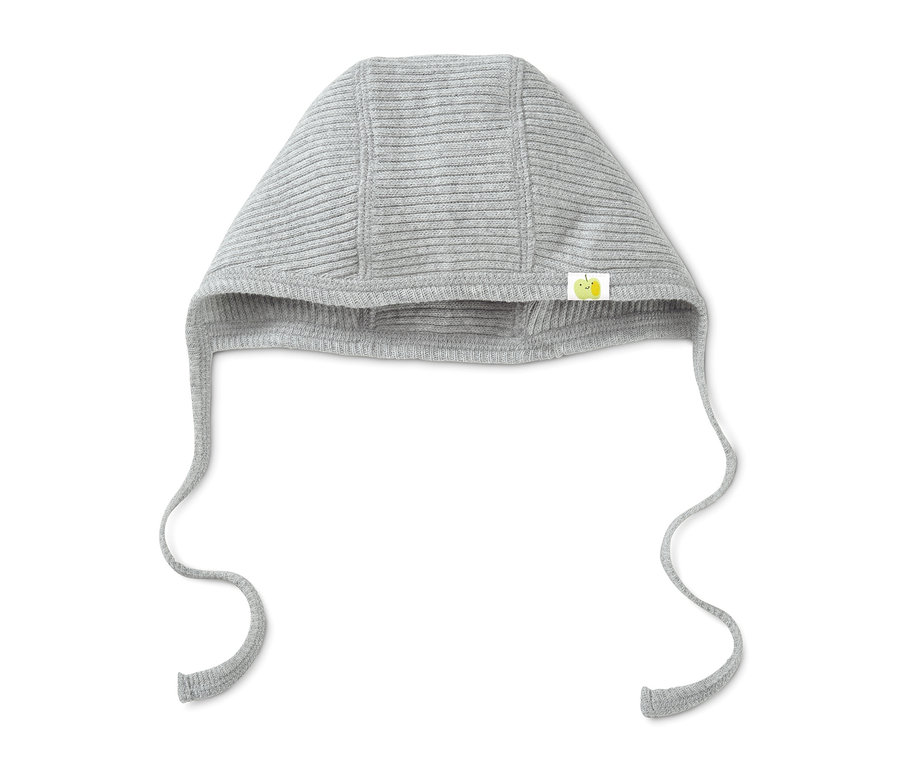 Graue Babymütze mit Bindebändern.