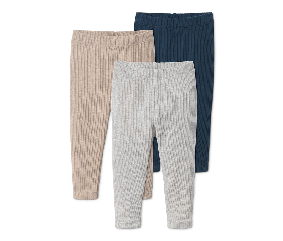 Drei gerippte Leggings in Beige, Grau und Dunkelblau.
