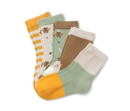 Detailansicht von fünf Paar grünen Socken.