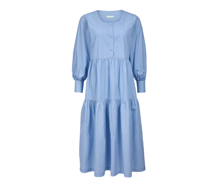 Blaues Popeline-Kleid mit langen Ärmeln.