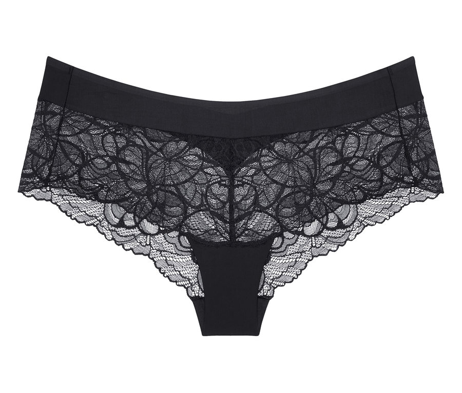 Schwarze Triumph Body Makeup Illusion Lace Shorty, aus Spitze.