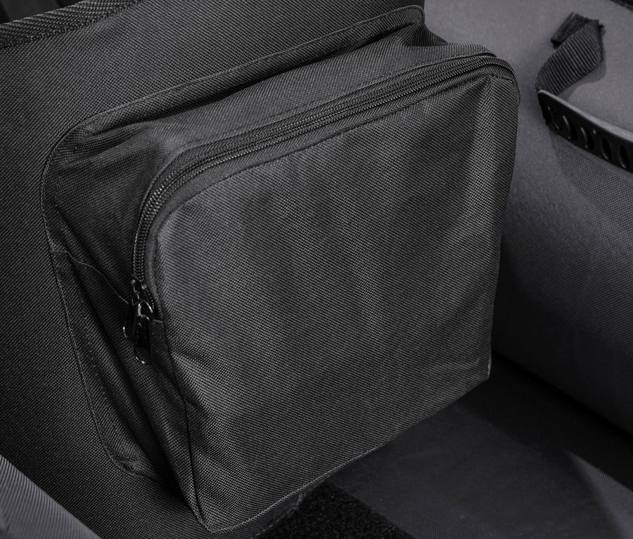 Detail einer schwarzen Tasche des Bestway® Hydro-Force Kajak-Set »Ventura«.