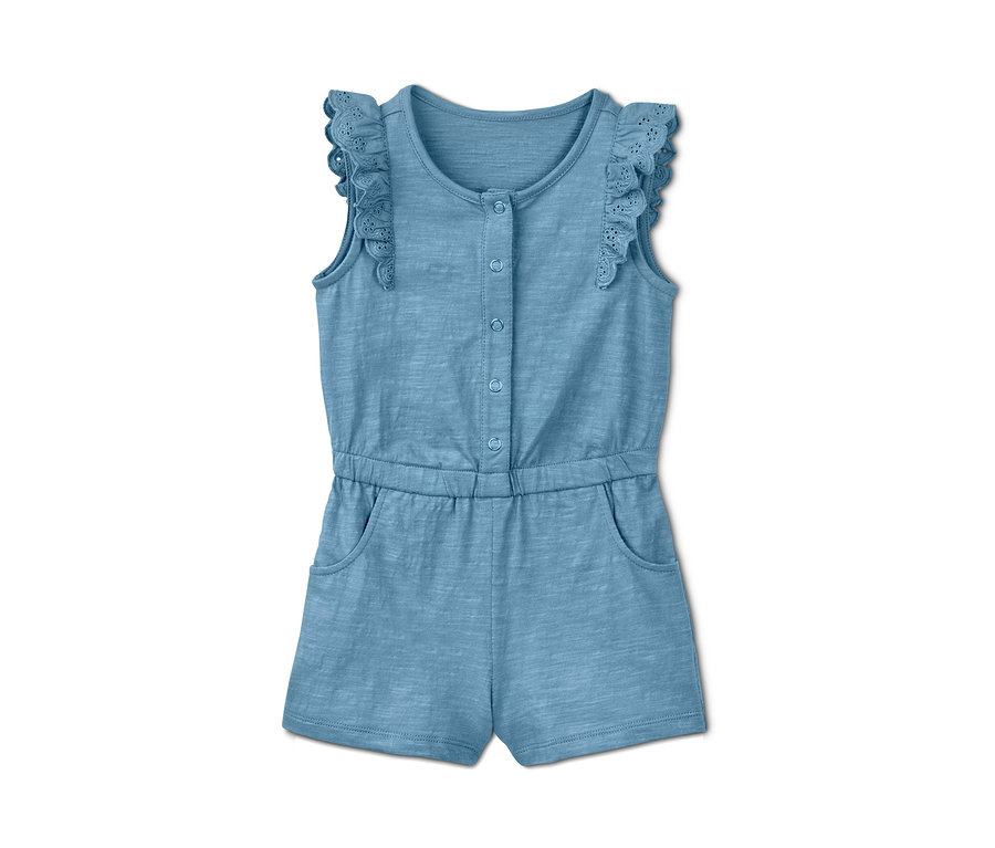 Blauer Jumpsuit mit kurzen Hosen und dekorativen Rüschen an den Schultern.