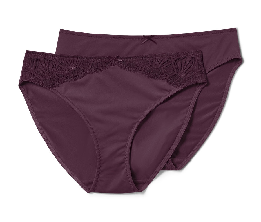 Zwei violette Slips.