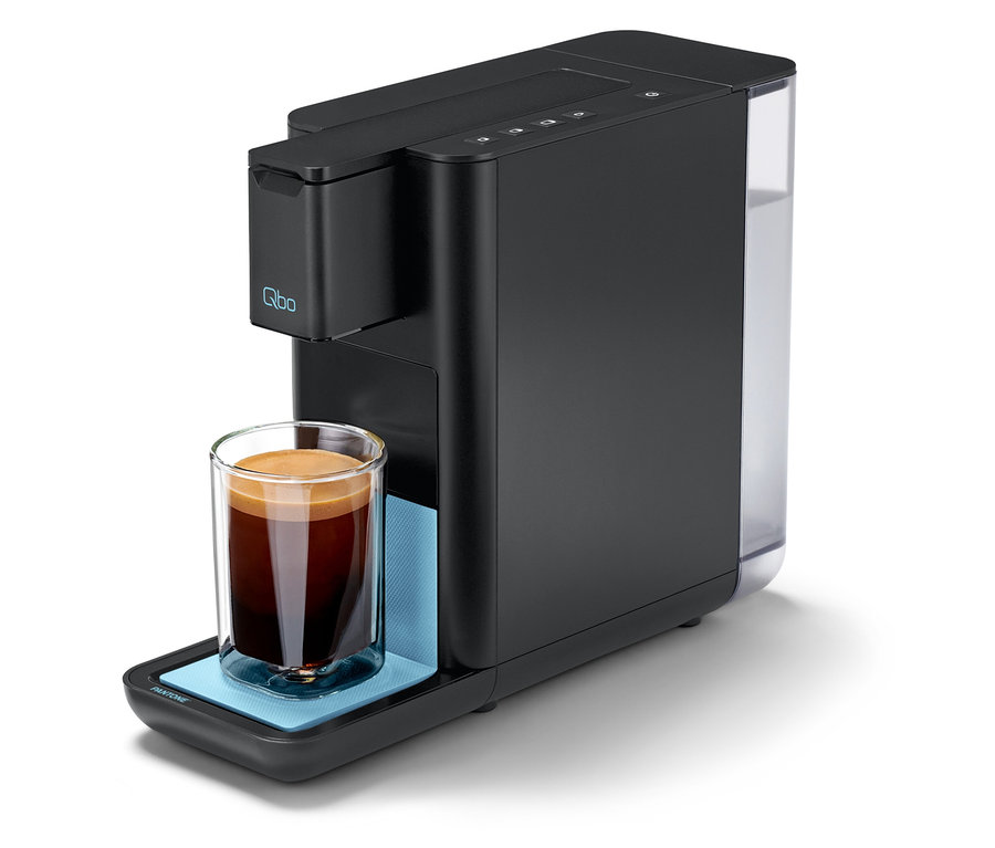 Qbo ICONIC x Pantone Special Edition Sky Blue