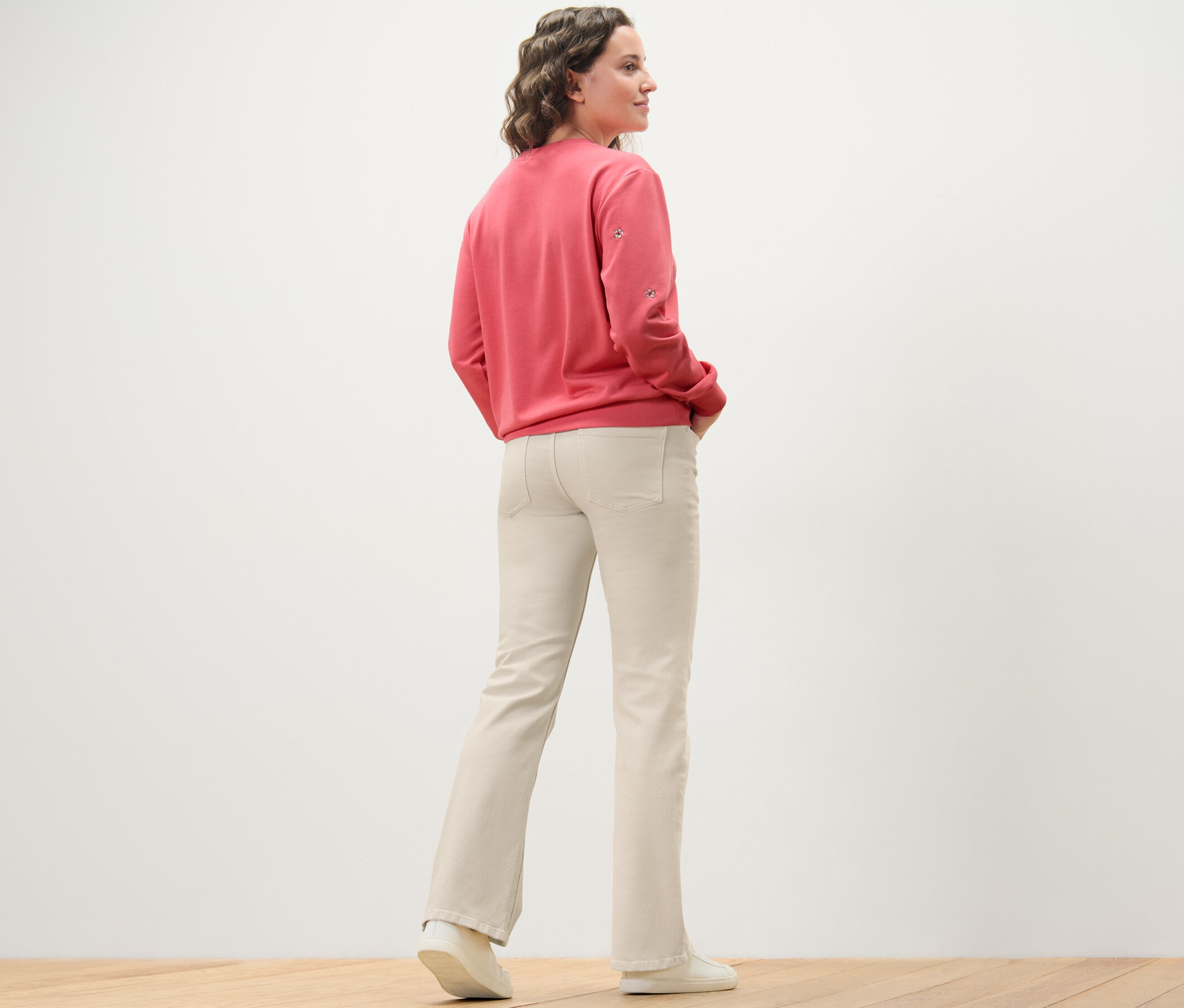 Thumbnail - Tchibo - Bootcut Jeans ‒ Fit »Lou« - Damen - Gr. 36 - creme