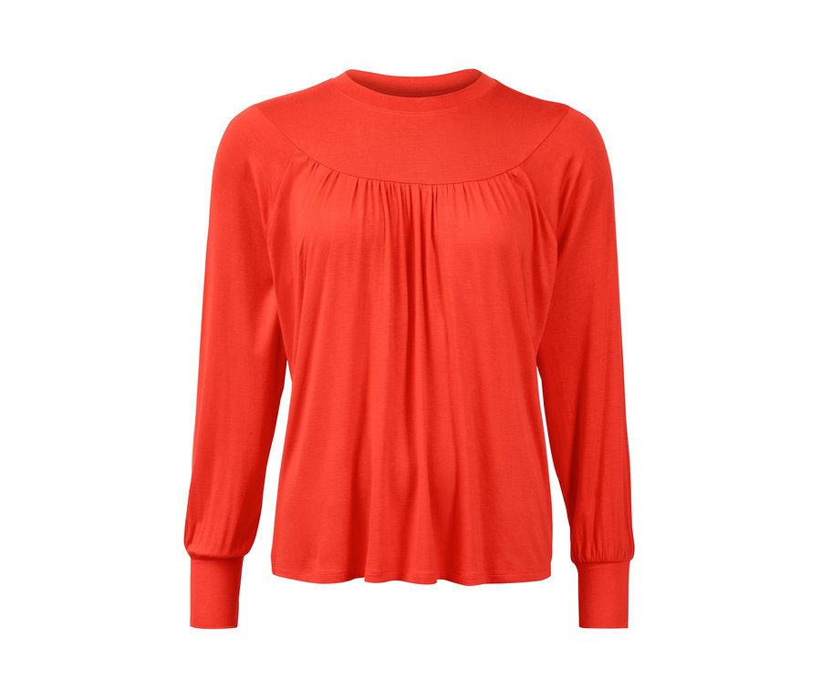 Orange-rotes Blusenshirt mit Raffung.