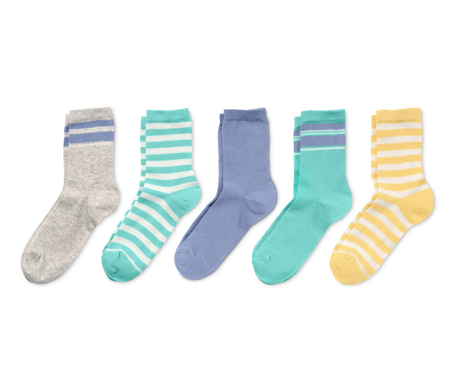 Fünf Paar Socken aus Bio-Baumwolle in Grau, Türkis, Blau und Gelb.