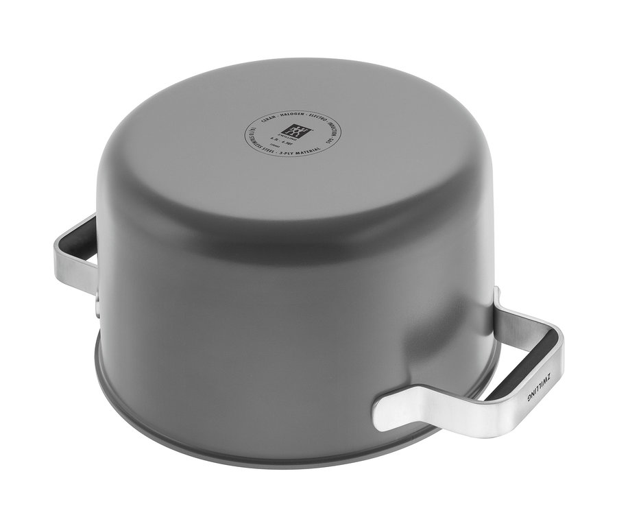 Detailaufnahme eines grauen Kochtopfs aus dem ZWILLING PURE Edelstahl-Kochgeschirr-Set.