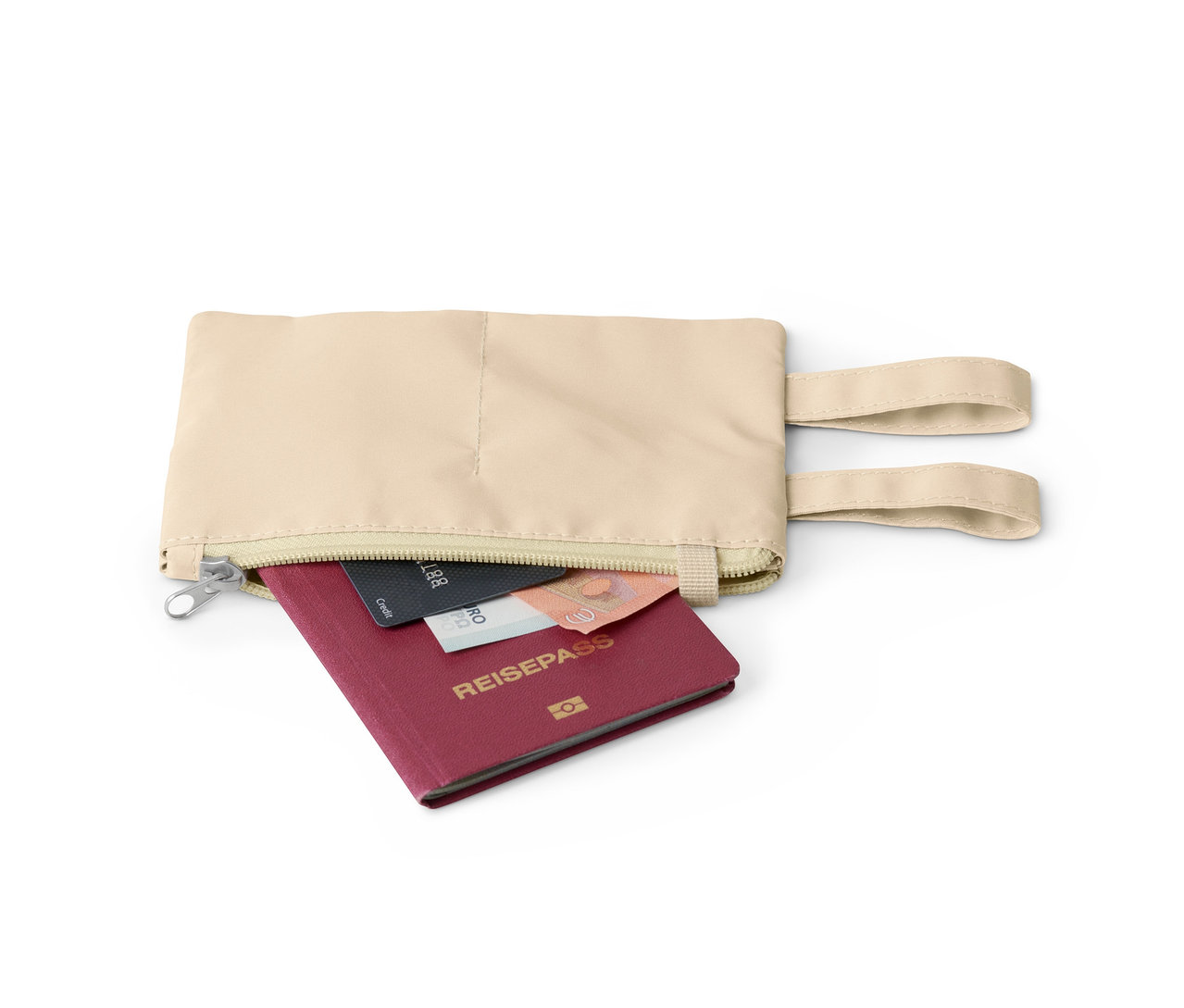 Offene beige Gürteltasche mit Reisepass, Kreditkarte und Geldschein.