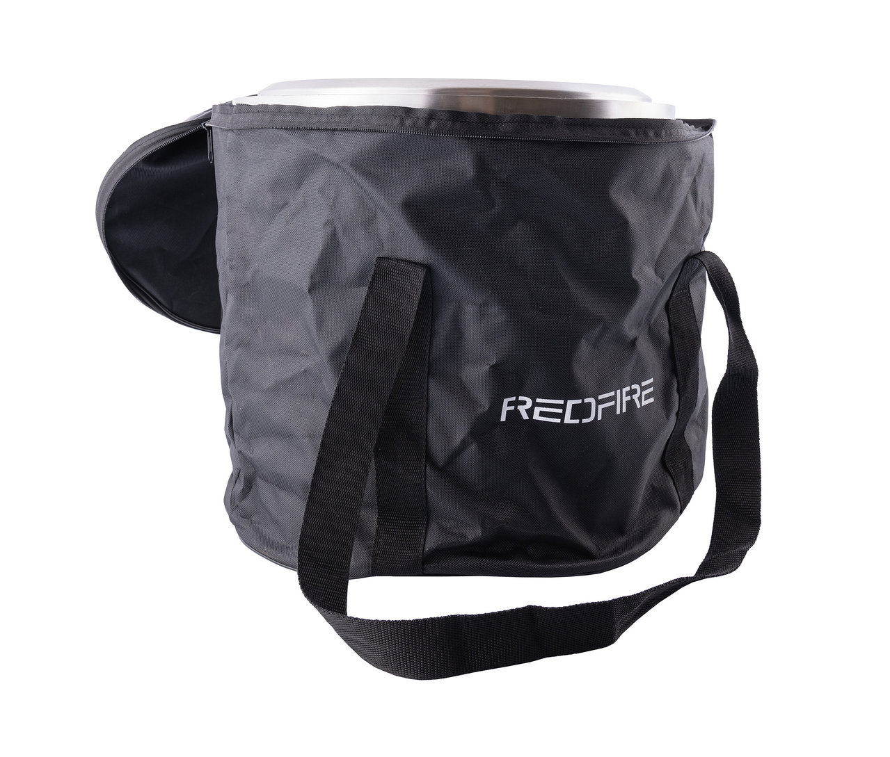 Eine schwarze RedFire Feuerschale »Volcano Extra Large« in einer Aufbewahrungstasche mit einer silberfarbenen Feuerschale darin.