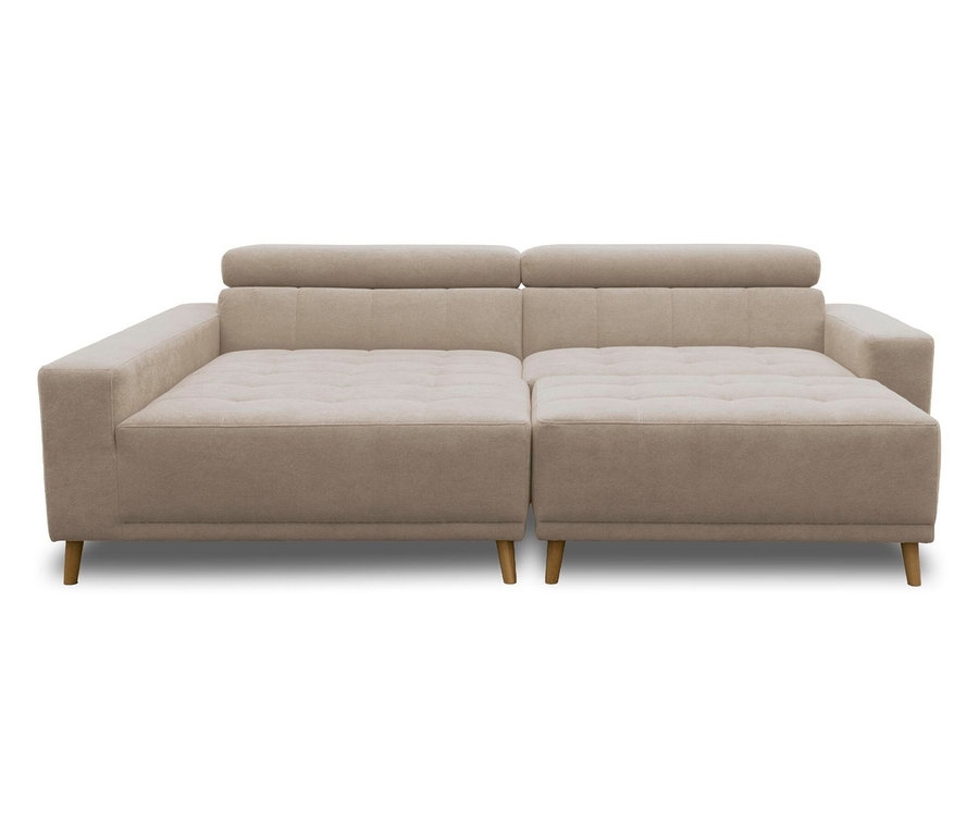 Ein beiges, modernes Zweisitzer-Sofa mit getufteten Sitzen und verstellbaren Kopfstützen, auf hellen Holzbeinen, vor weißem Hintergrund.