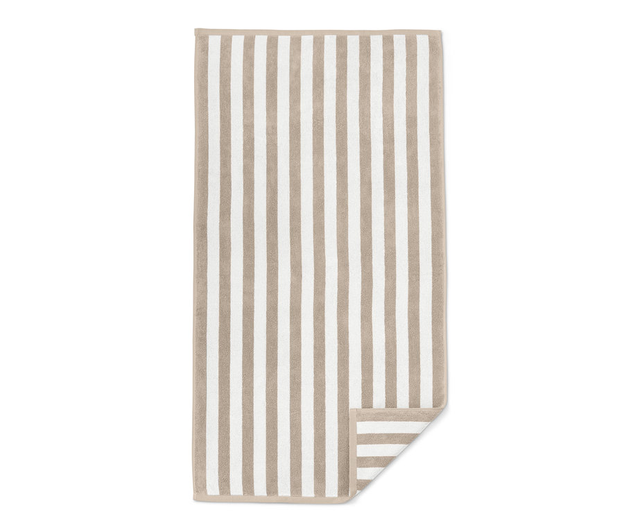 Beige-weiß gestreiftes, hochwertiges Badetuch.