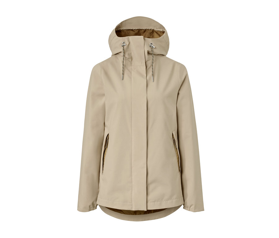 Beige Regenjacke mit Kapuze und Kordelzug.