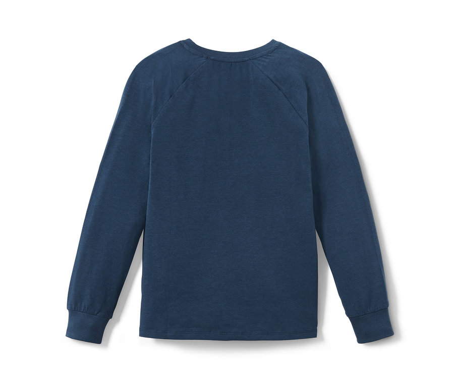 Ein marineblauer Kinder-Pyjama mit langen Ärmeln.