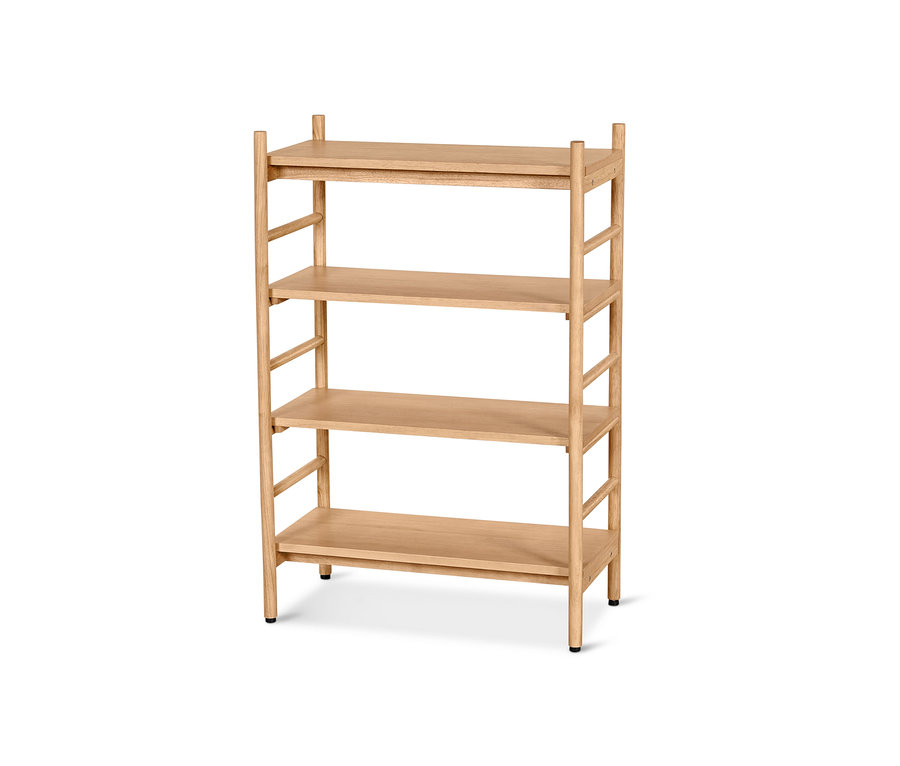 Ein Sprossenregal mit vier Böden. Die Böden sind verstellbar.