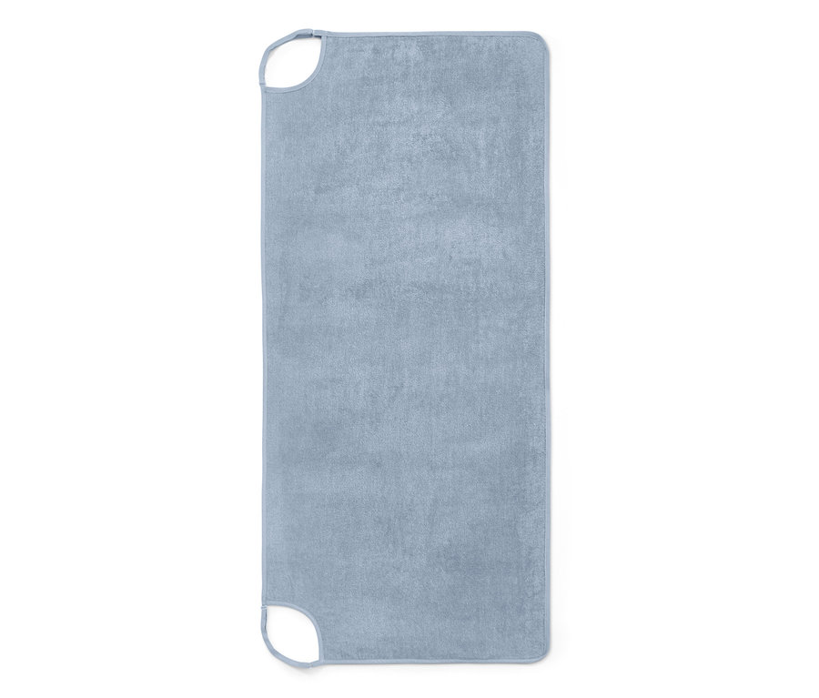 Helles blaues Handtuch-Kleid.