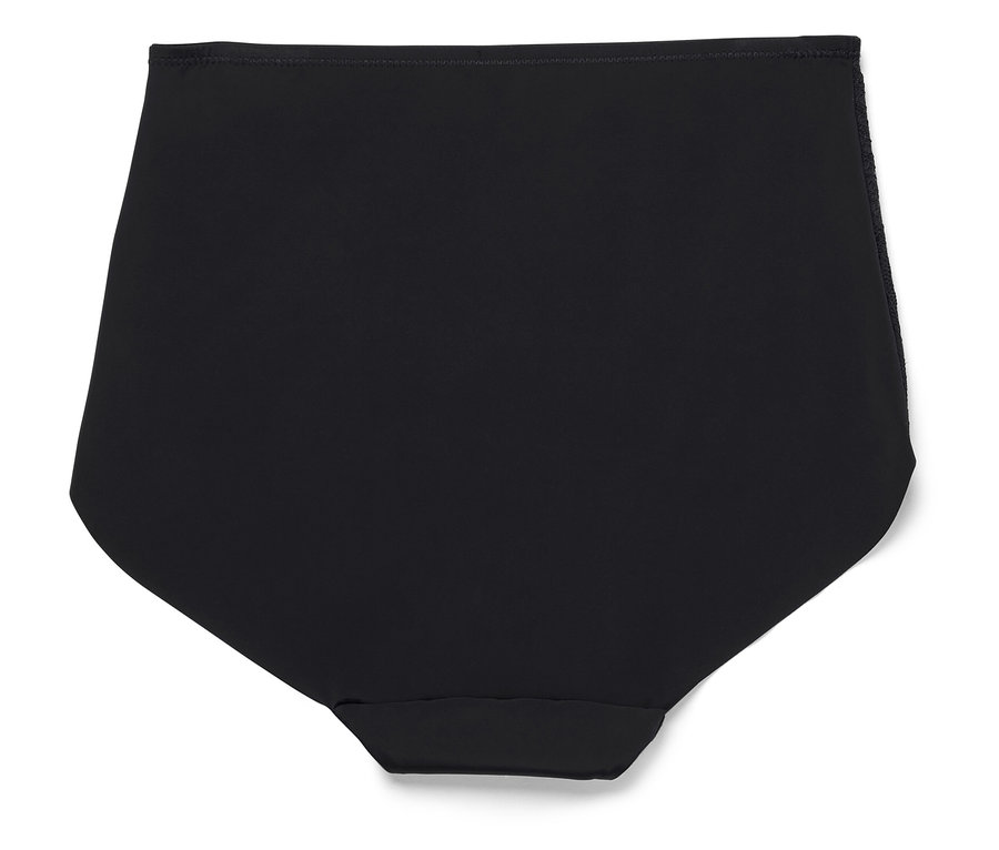 Schwarze Damenunterhose auf weißem Hintergrund.