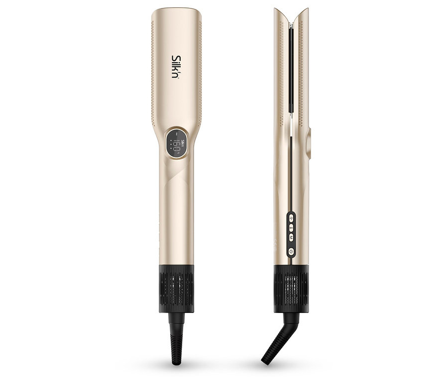 Zwei goldene Silk'n Haarglätter stehen auf einem weißen Hintergrund.